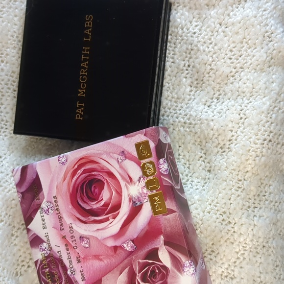 PAT MCGRATH LABS Divine Rose Luxe Quad: Eternal Eden, 5.6g/0.19oz - Picture 9 of 11